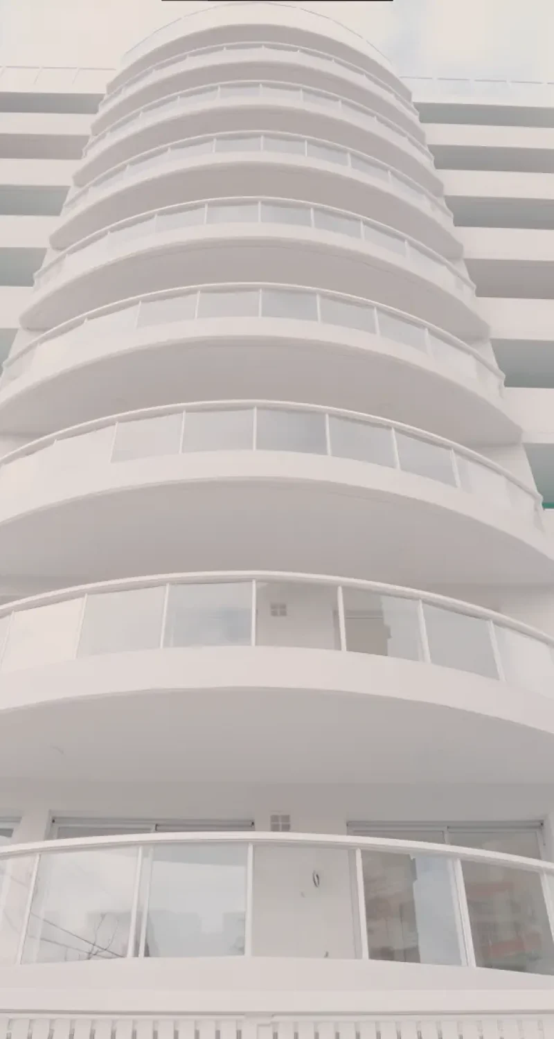 pixelcut-export (10) 1